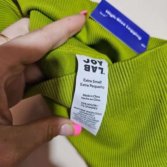 🏷️NWT JoyLab Seamless High Rise Cable Knit 7/8 Leggings In Lime Green - Size XS - Picture 10 of 10